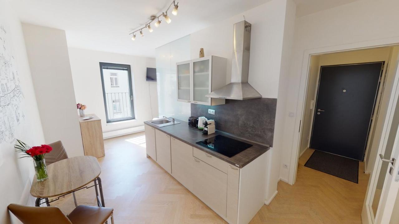 Onsite Free Garage Parking, 10Min Centre By Bus Apartment Praga Exterior foto